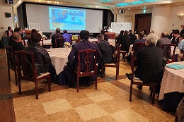 岡谷南高校の文化系クラブ活動成果報告会で活動発表を行う様子