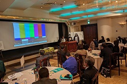 岡谷南高校の文化系クラブ活動成果報告会で会場の様子