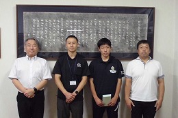 岡谷南高校 国民スポーツ大会出場選手と関係者の記念撮影