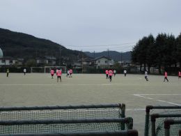 岡谷南高校 秋季クラスマッチ サッカーしている様子