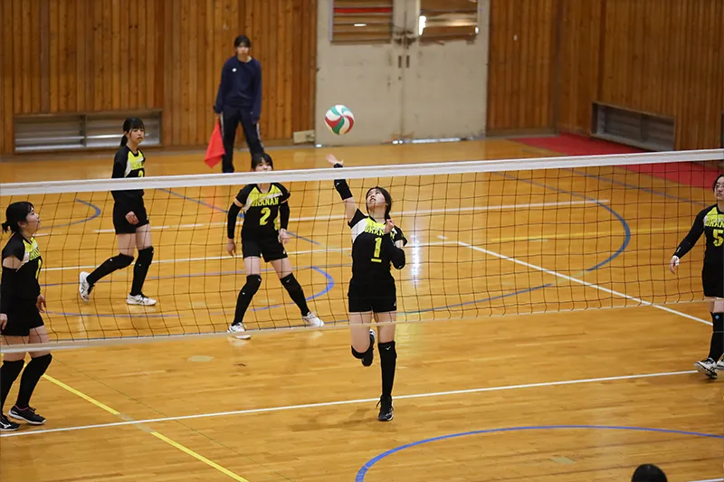 女子バレーボール部 岡谷南高等学校